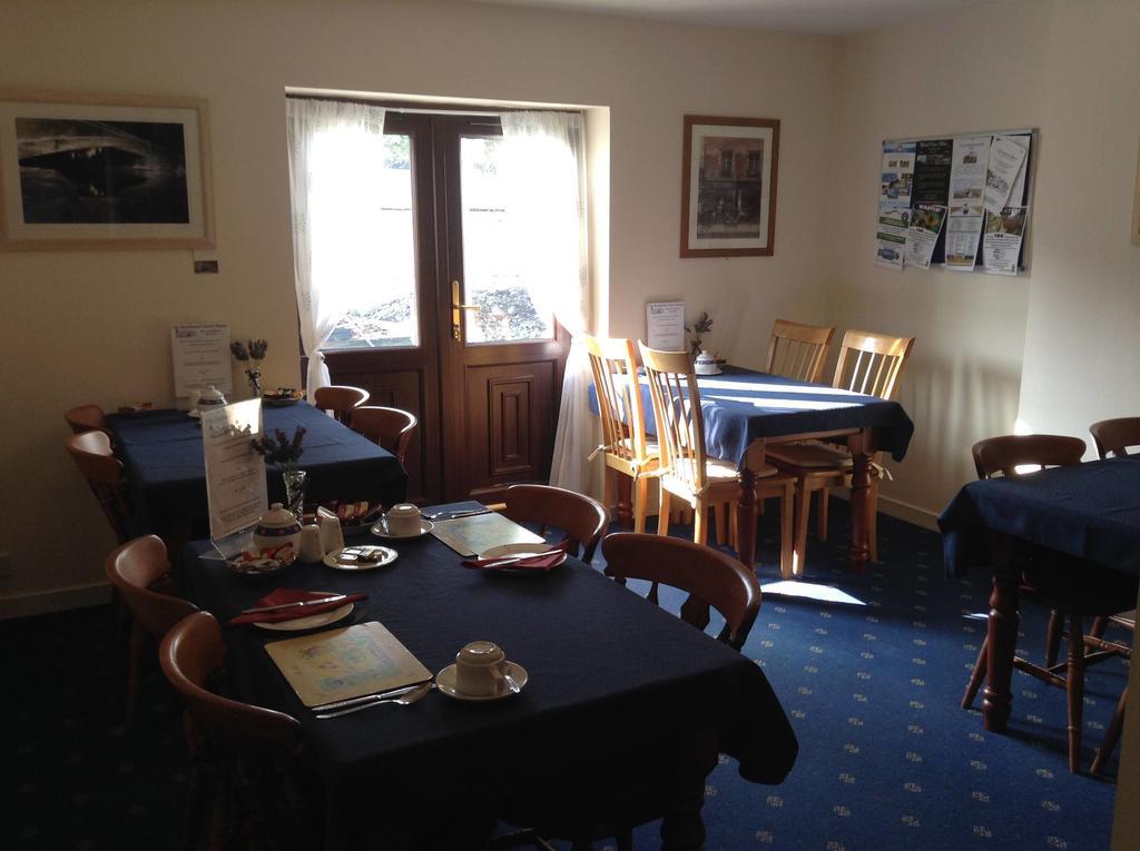 The Boat House Guesthouse โบท ออฟ การ์เทน ภายนอก รูปภาพ